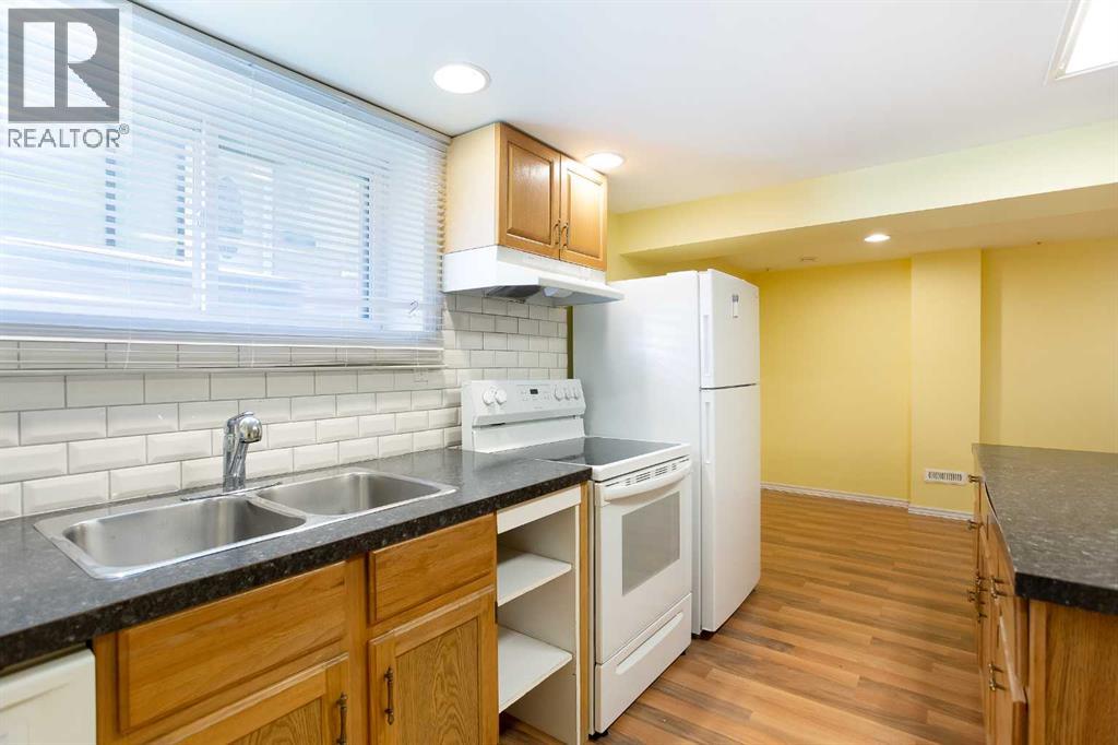 Single Family House for Sale in  Rivervalley Drive SE Riverbend Calgary 