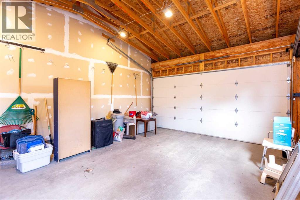 Single Family House for Sale in  Rivervalley Drive SE Riverbend Calgary 