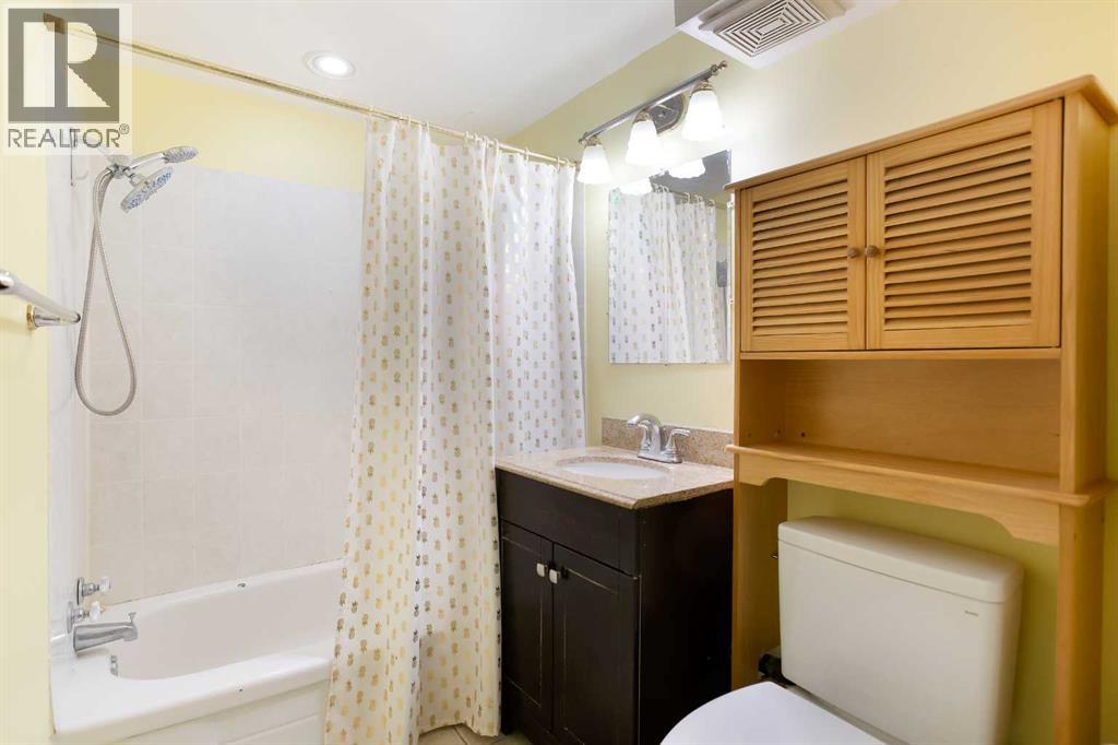 Single Family House for Sale in  Rivervalley Drive SE Riverbend Calgary 
