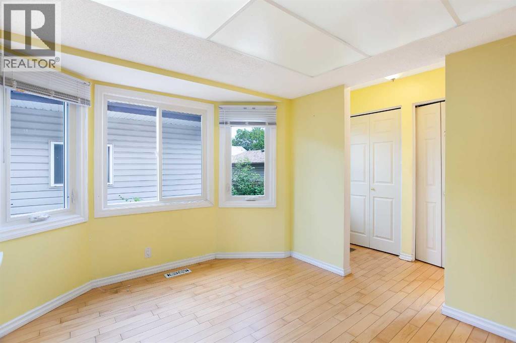Single Family House for Sale in  Rivervalley Drive SE Riverbend Calgary 