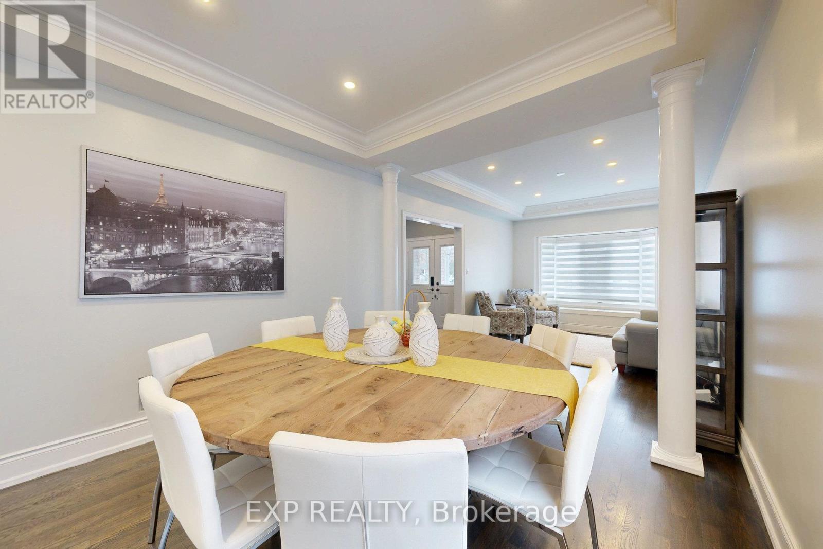Photo 1 of 100 Dells Crescent, Brampton ON
