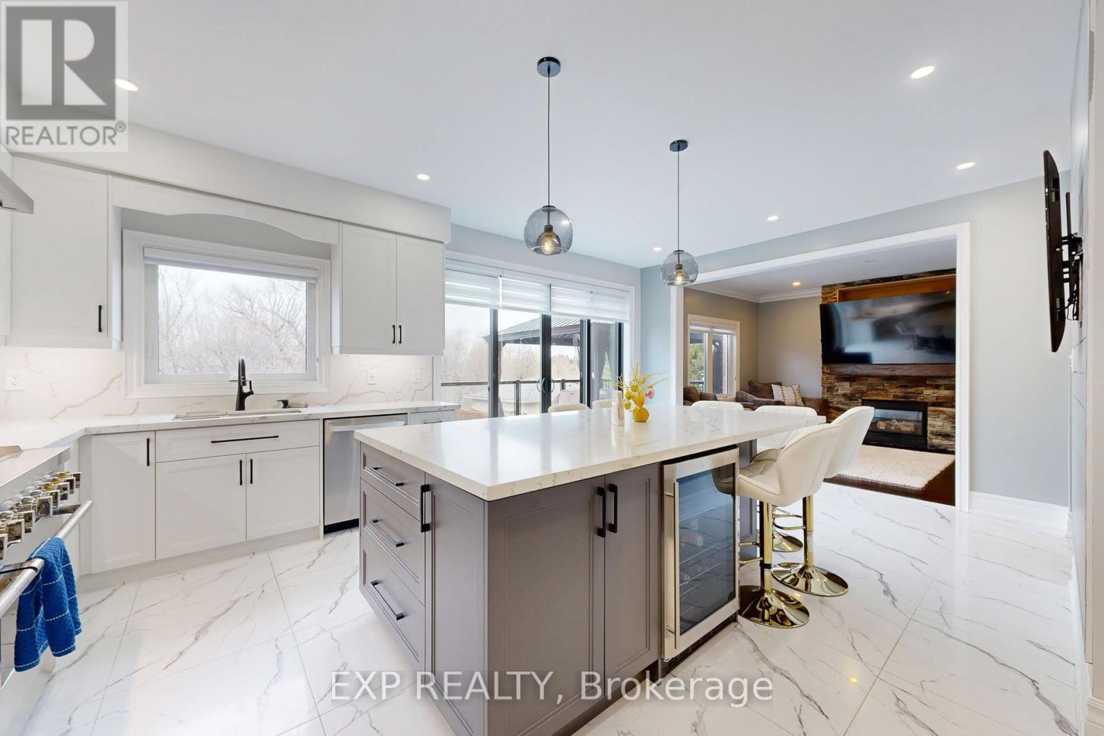 Photo 26 of 100 Dells Crescent, Brampton ON