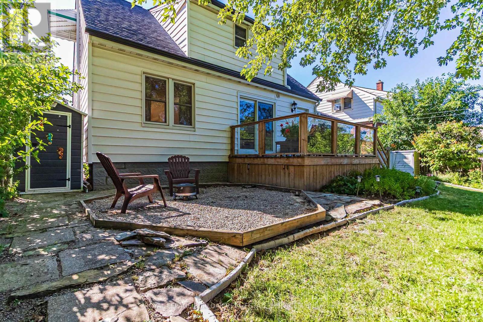 Photo 29 of 116 1st Street N, Hamilton ON