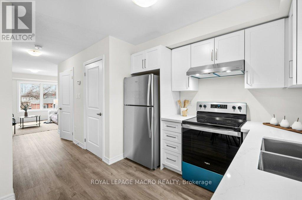 Photo 13 of 15 B Bingham Road, Hamilton ON