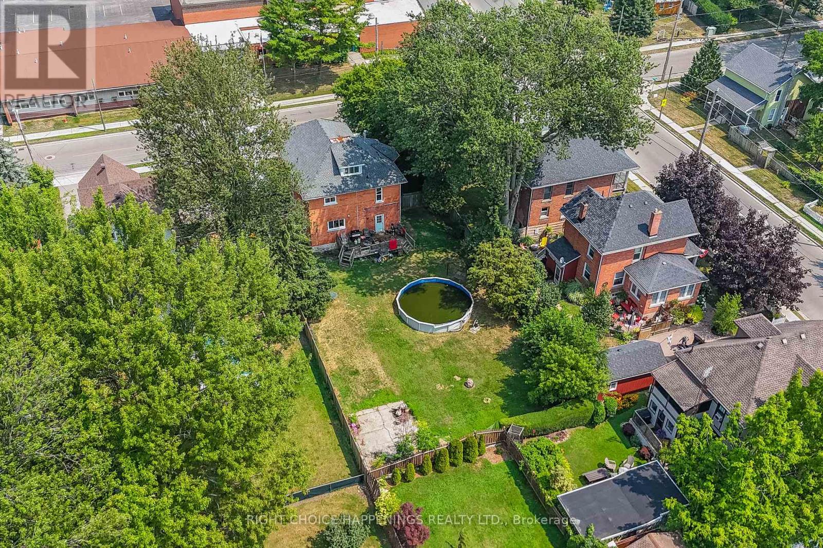 Photo 13 of 110 Alder Street W, Haldimand ON
