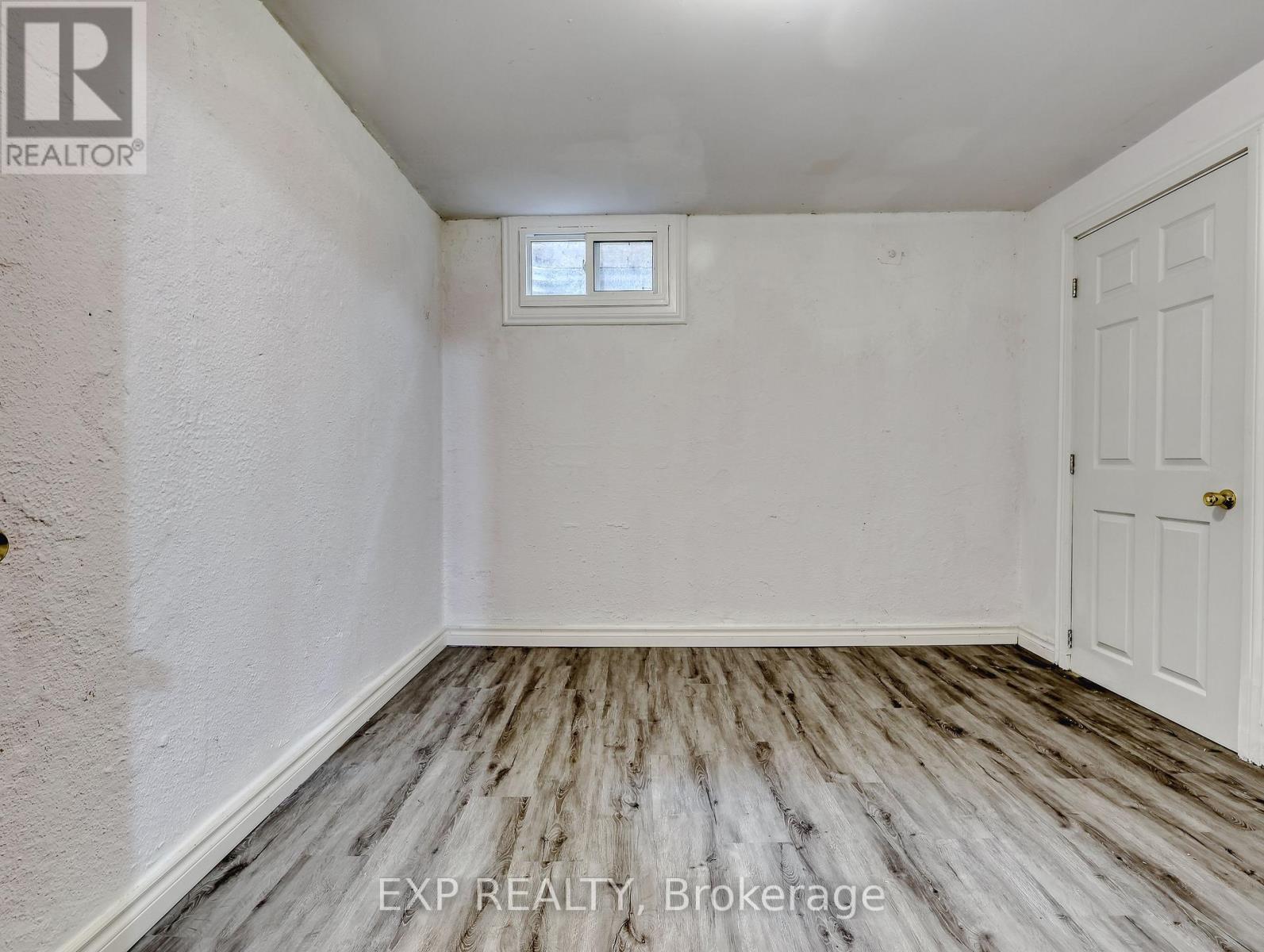 Photo 14 of 176 17 Old Pine Trail, St Catharines ON