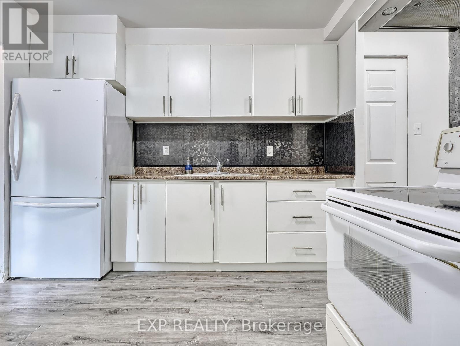 Photo 6 of 176 17 Old Pine Trail, St Catharines ON