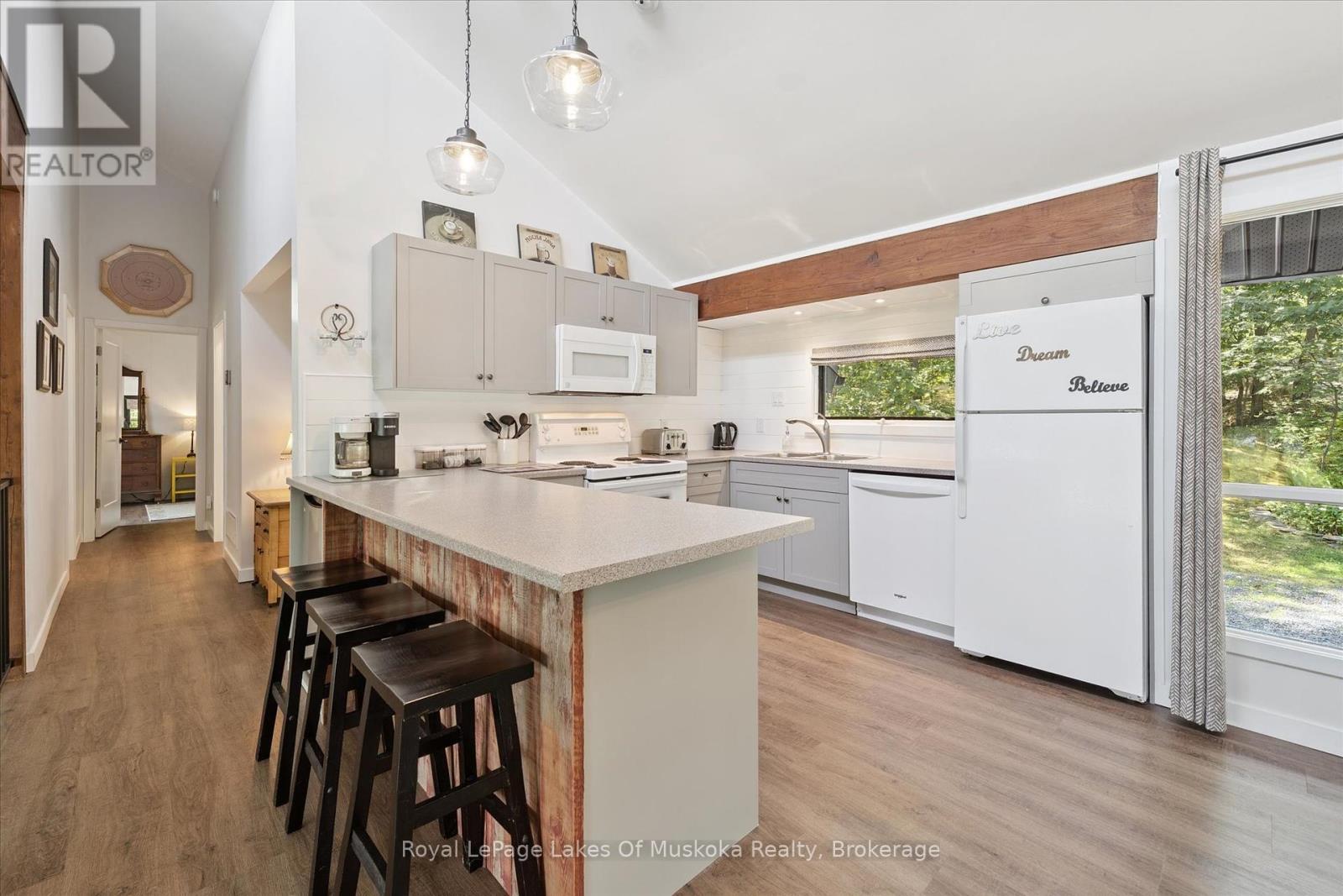 Photo 38 of 219 Rowanwood Lane, Huntsville ON
