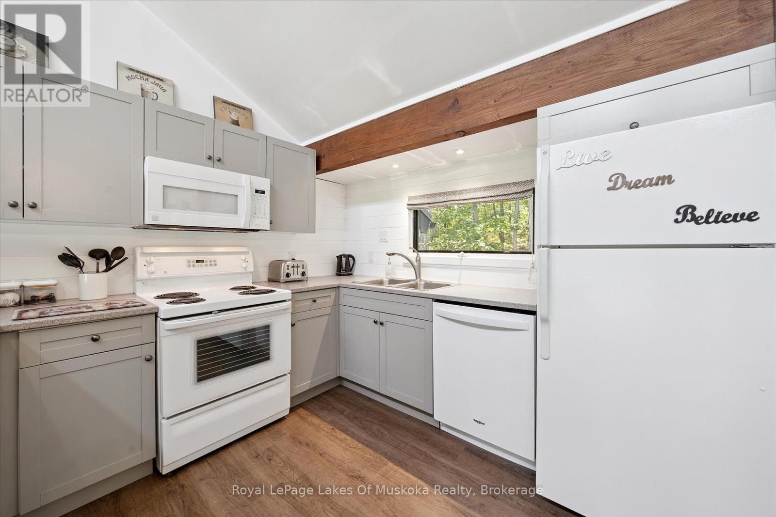 Photo 32 of 219 Rowanwood Lane, Huntsville ON