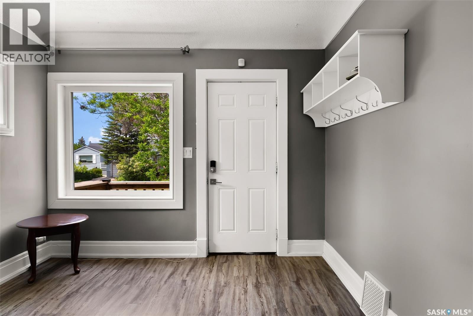 Photo 5 of 2451 Reynolds Street, Regina SK