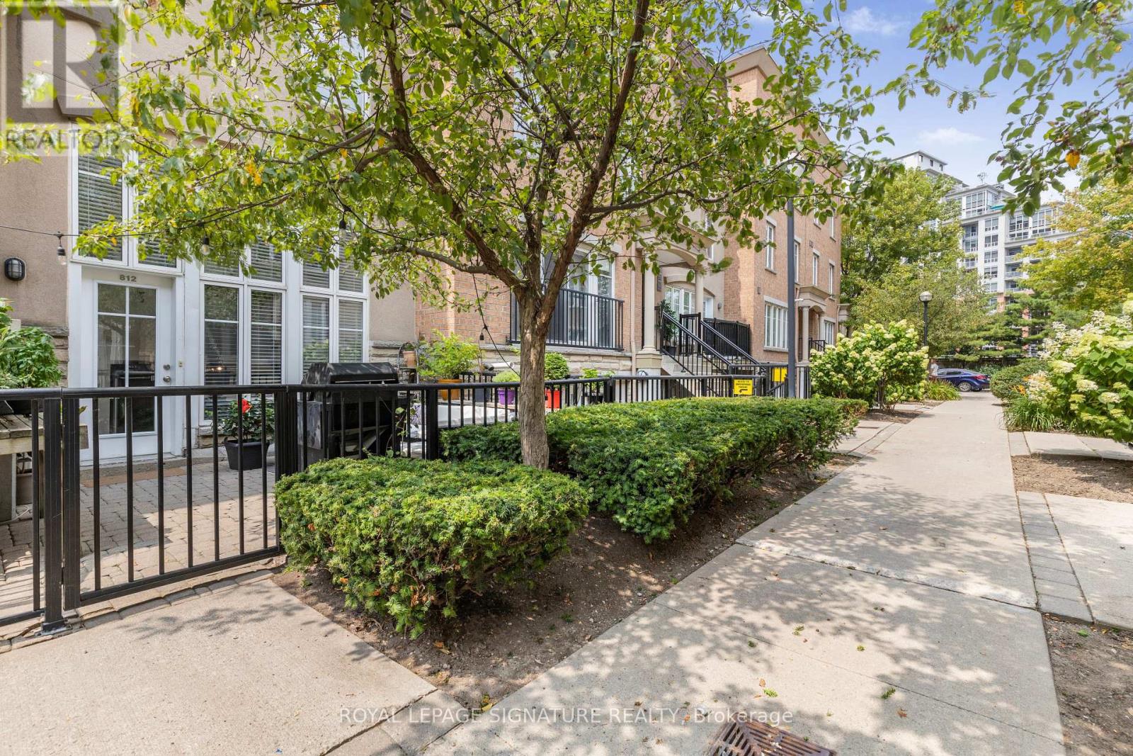 Photo 29 of 812 46 Western Battery Road, Toronto ON