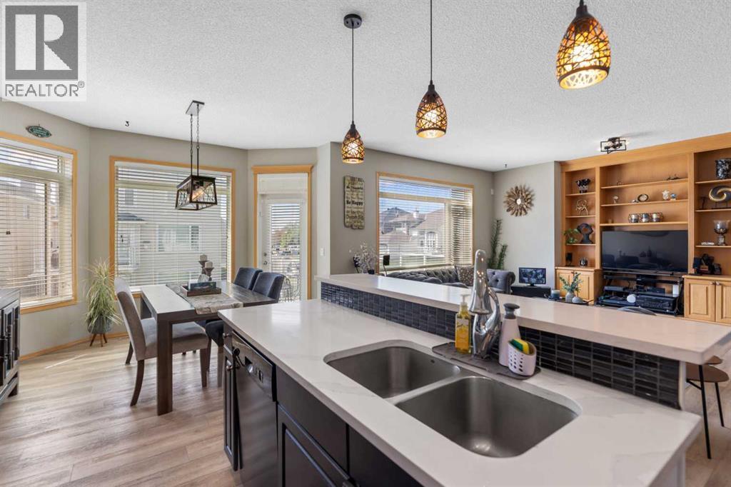Single Family House for Sale in  Coral Reef Manor NE Coral Springs Calgary 