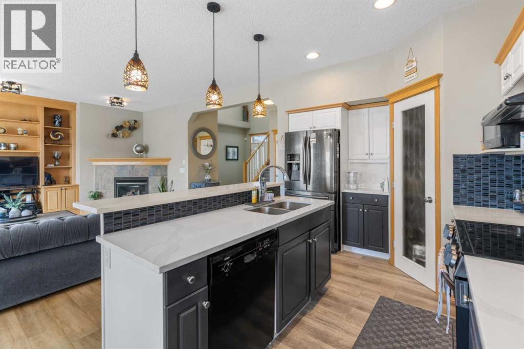Single Family House for Sale in  Coral Reef Manor NE Coral Springs Calgary 