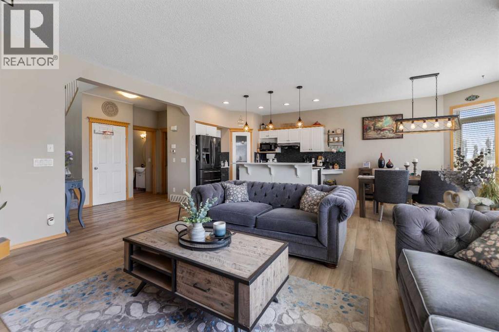 Single Family House for Sale in  Coral Reef Manor NE Coral Springs Calgary 