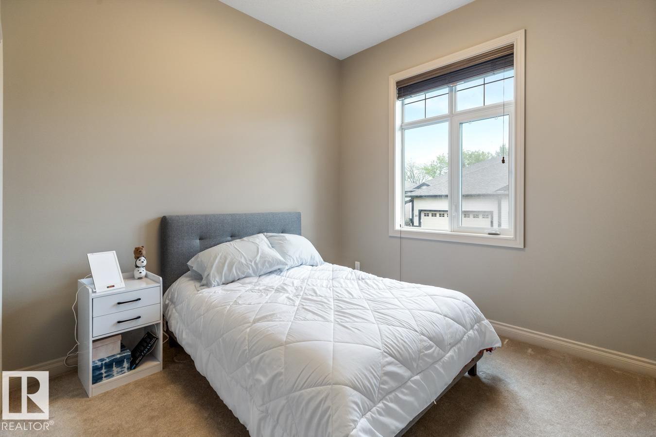 Photo 18 of 21 12610 15 Av Sw, Edmonton AB