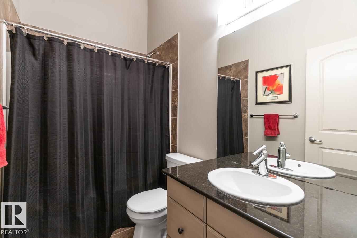 Photo 1 of 21 12610 15 Av Sw, Edmonton AB