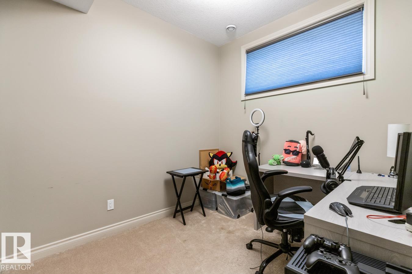 Photo 4 of 21 12610 15 Av Sw, Edmonton AB