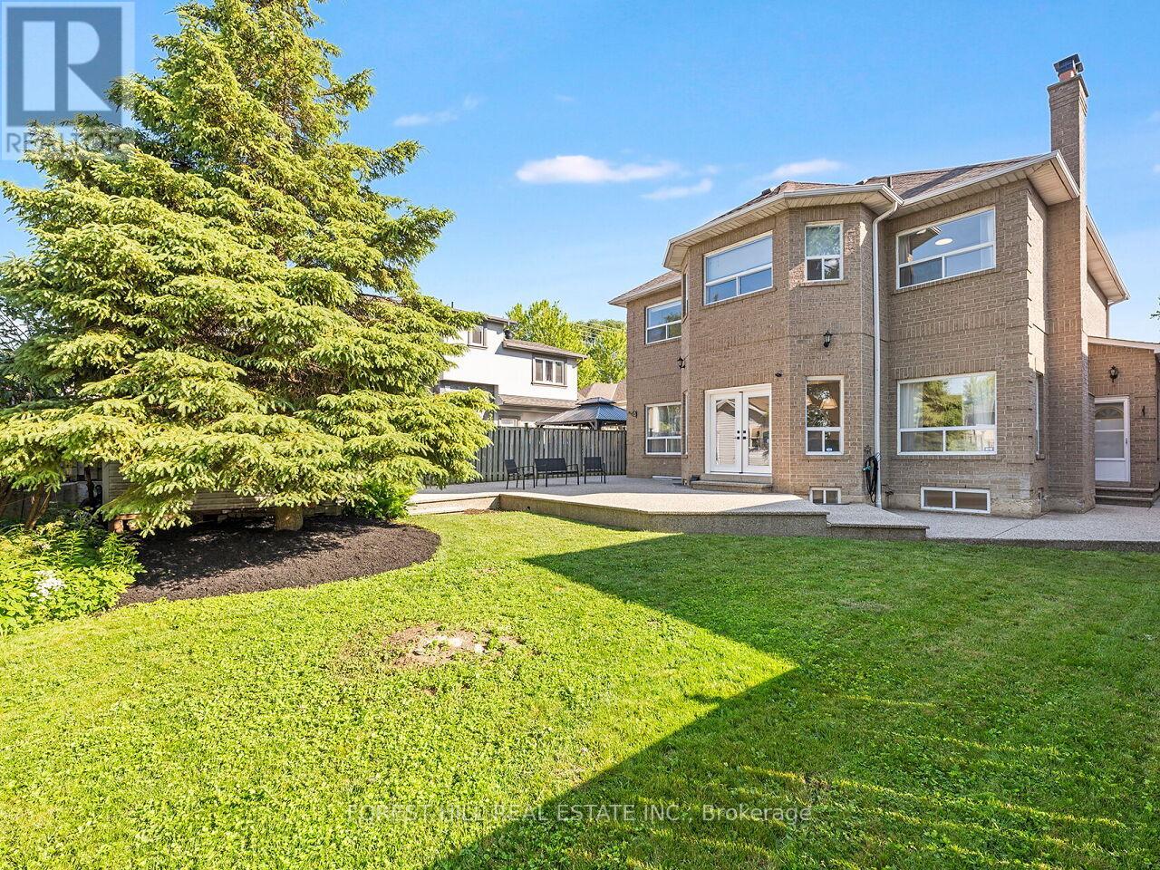 Photo 37 of 1092 Shaw Drive, Mississauga ON