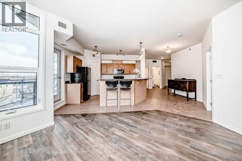 Photo 7 of 302 5040 53 Street, Sylvan Lake AB