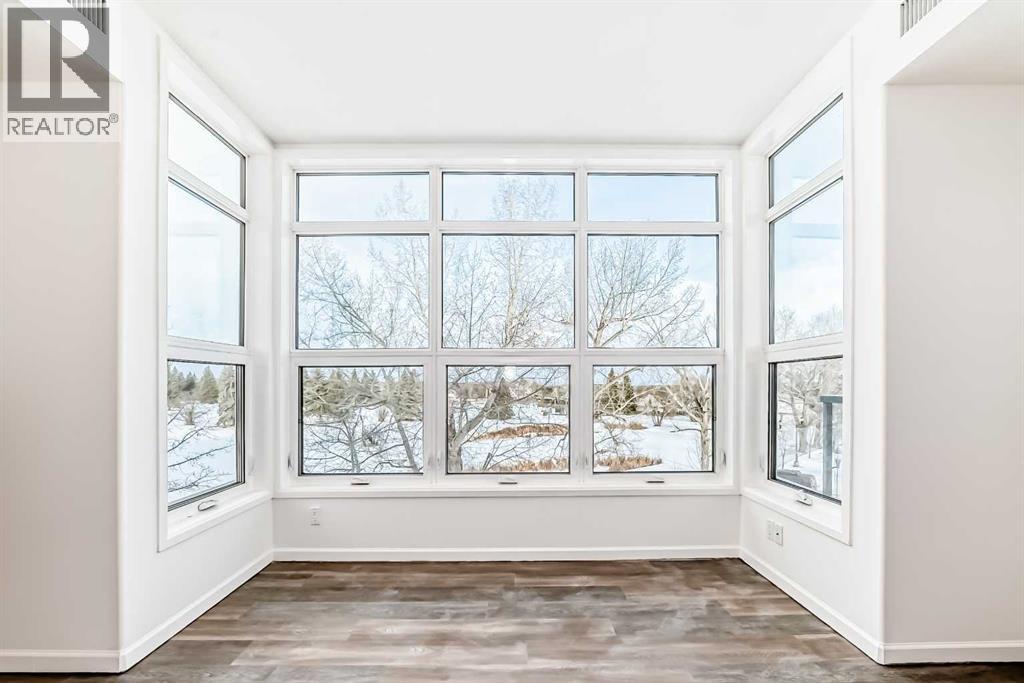 Photo 13 of 302 5040 53 Street, Sylvan Lake AB