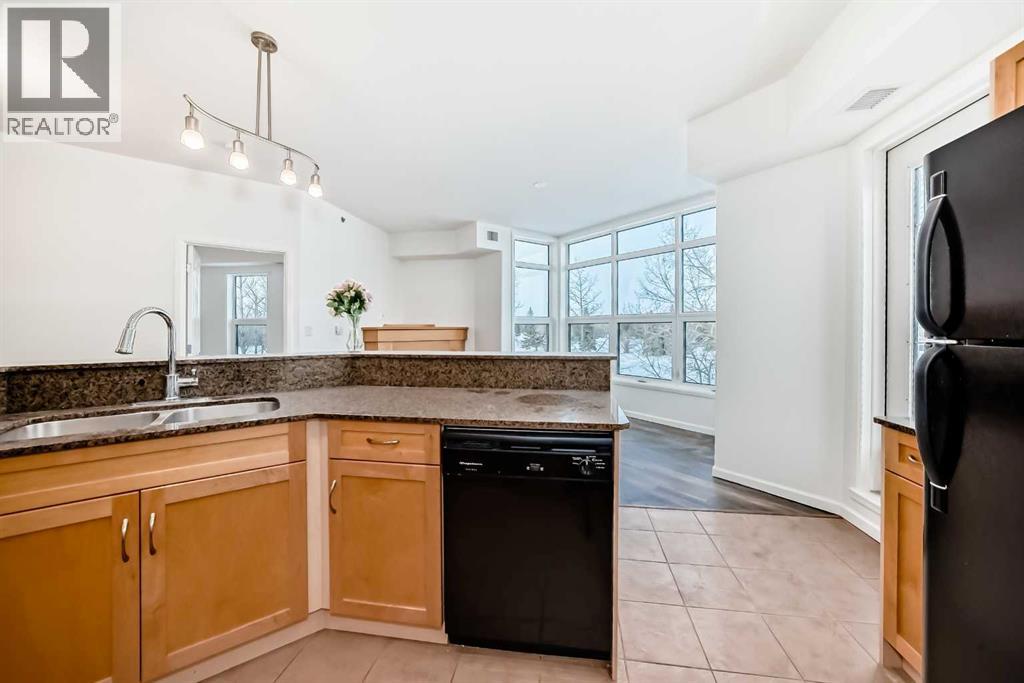 Photo 10 of 302 5040 53 Street, Sylvan Lake AB
