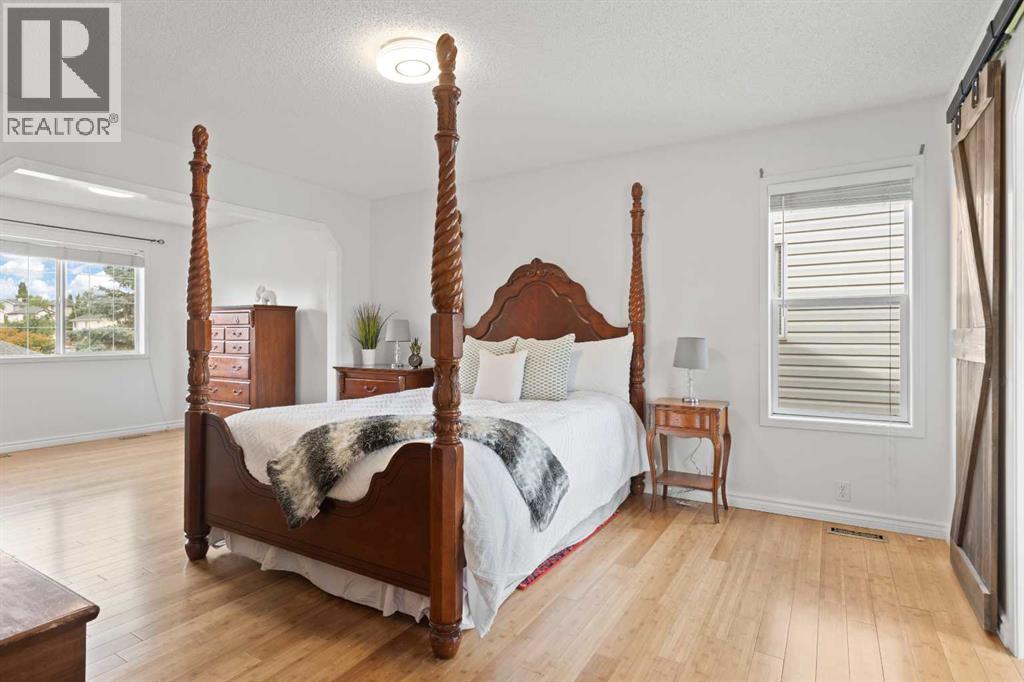 Single Family House for Sale in  Bridlecreek Park SW Bridlewood Calgary 
