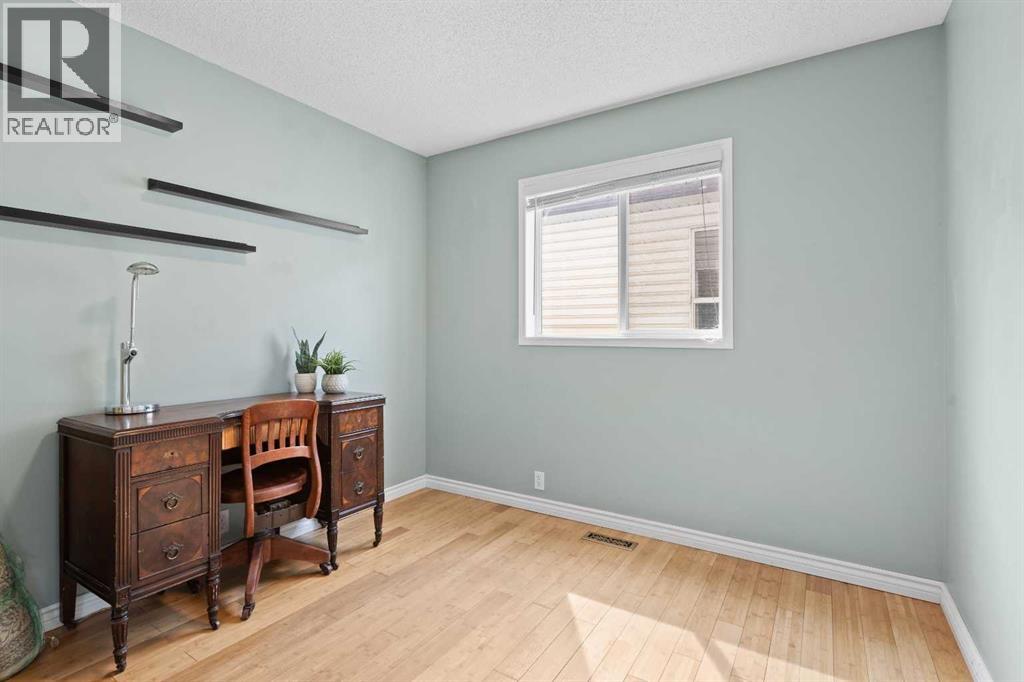 Single Family House for Sale in  Bridlecreek Park SW Bridlewood Calgary 