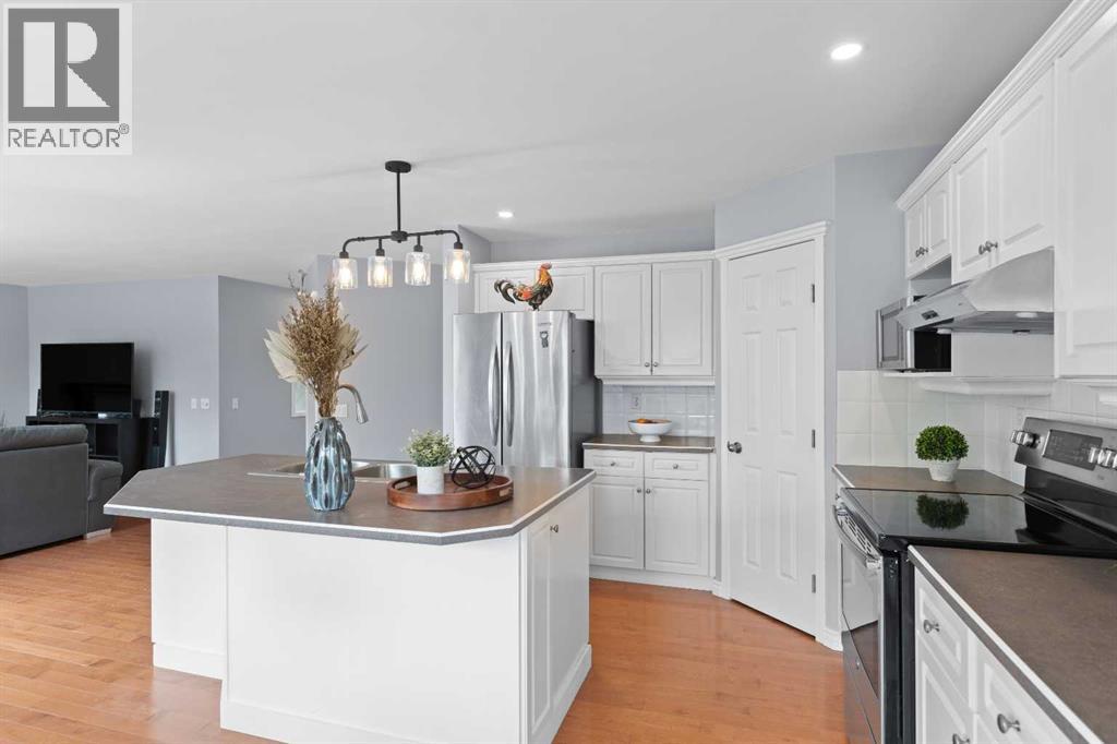 Single Family House for Sale in  Bridlecreek Park SW Bridlewood Calgary 
