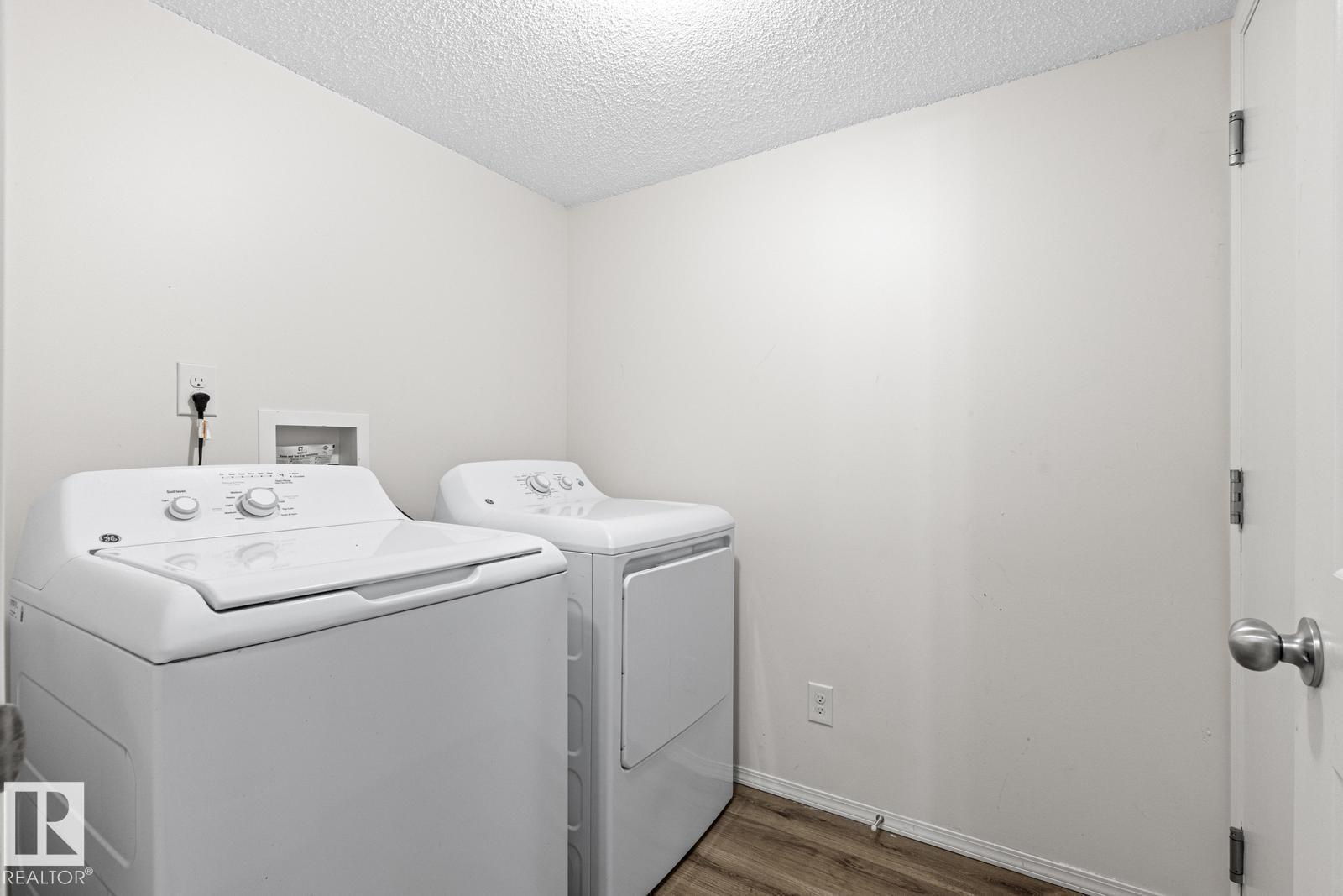 Photo 25 of 11406 85 St Nw, Edmonton AB