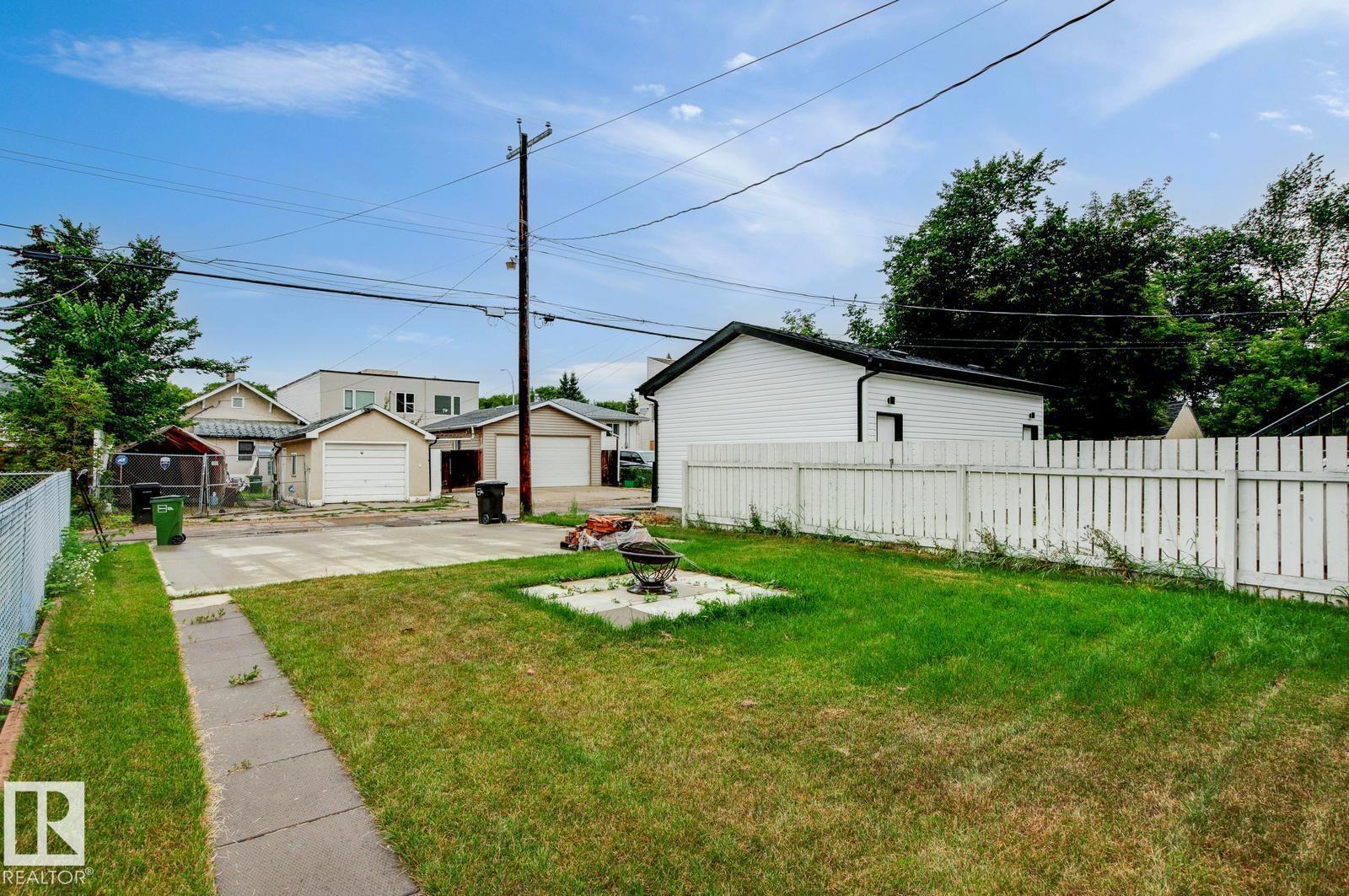 Photo 28 of 11406 85 St Nw, Edmonton AB