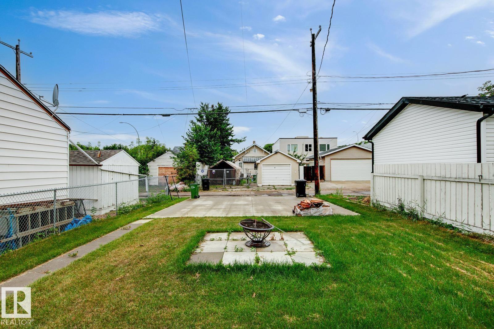 Photo 36 of 11406 85 St Nw, Edmonton AB
