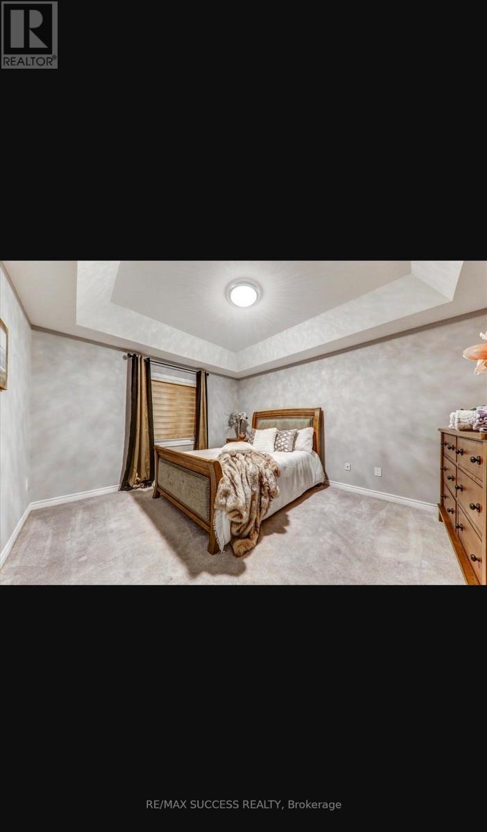 Photo 8 of 2339 Usman Road, Pickering ON