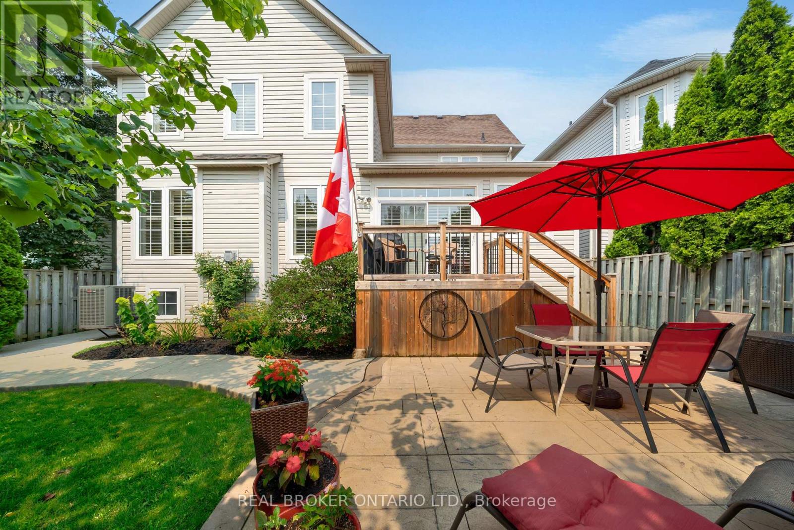 Photo 17 of 5689 Roseville Court, Burlington ON