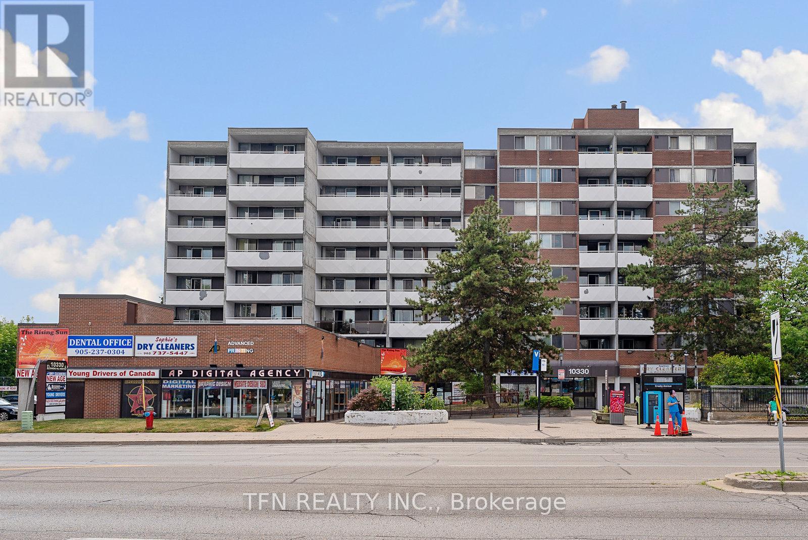 Photo 1 of 207 10330 Yonge Street W, Richmond Hill ON