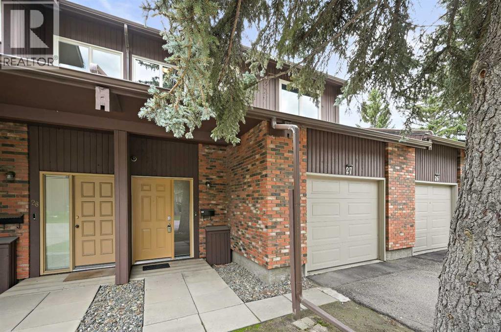 Single Family House for Sale in   Oakmoor Drive SW Palliser Calgary 