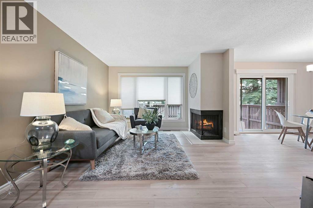 Single Family House for Sale in   Oakmoor Drive SW Palliser Calgary 