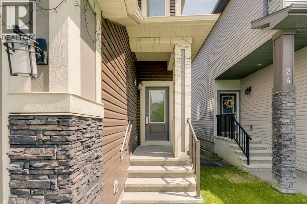 Single Family House for Sale in  Savanna Link NE Saddle Ridge Calgary 