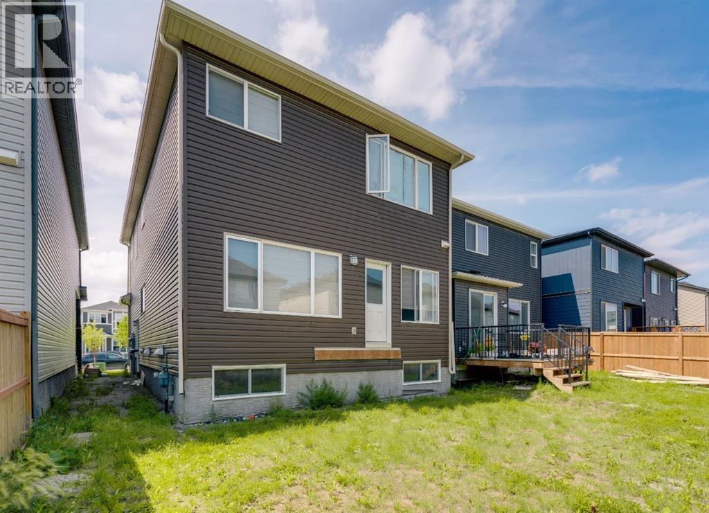 Single Family House for Sale in  Savanna Link NE Saddle Ridge Calgary 