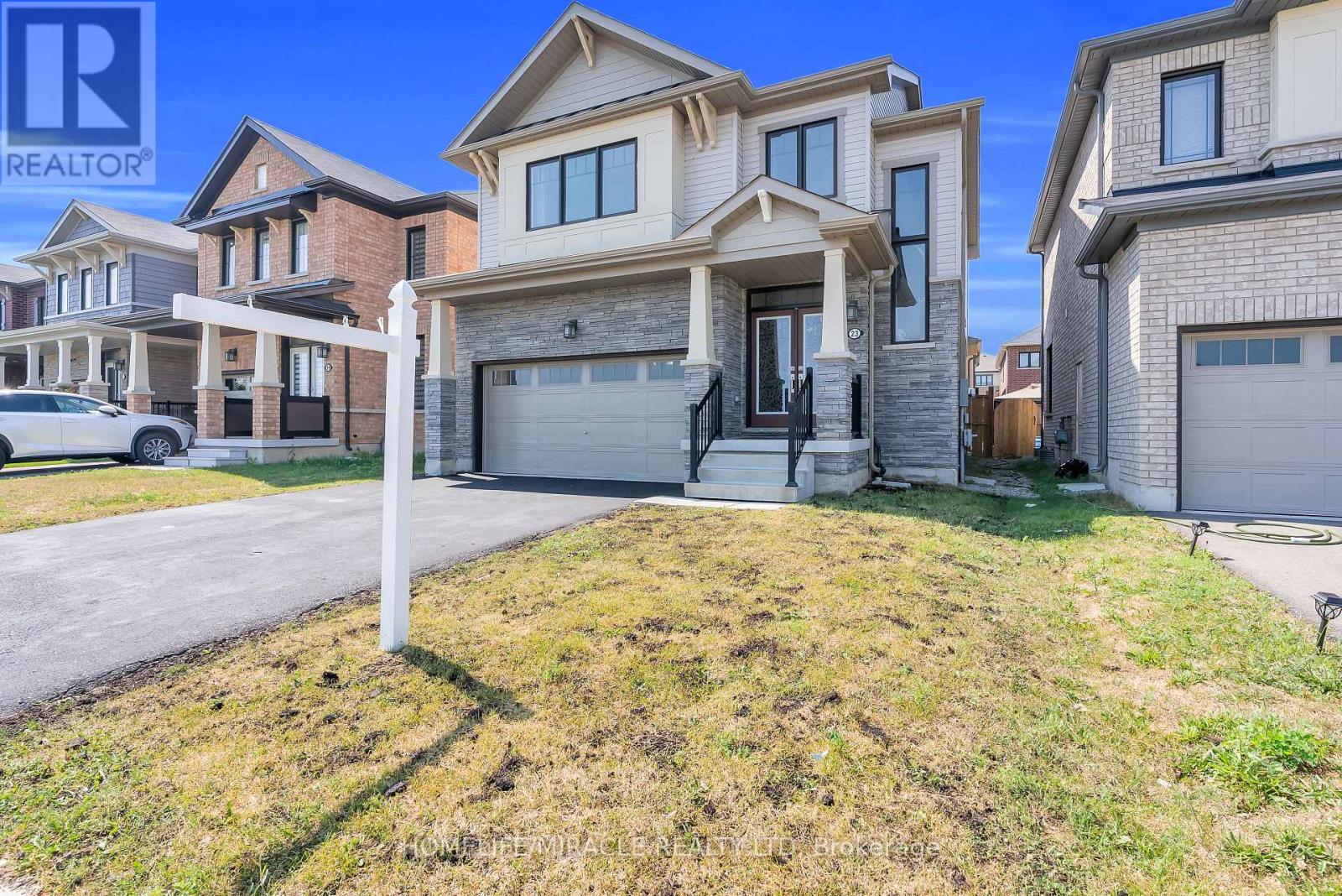 Photo 46 of 23 Royal Coachman Way, Hamilton ON
