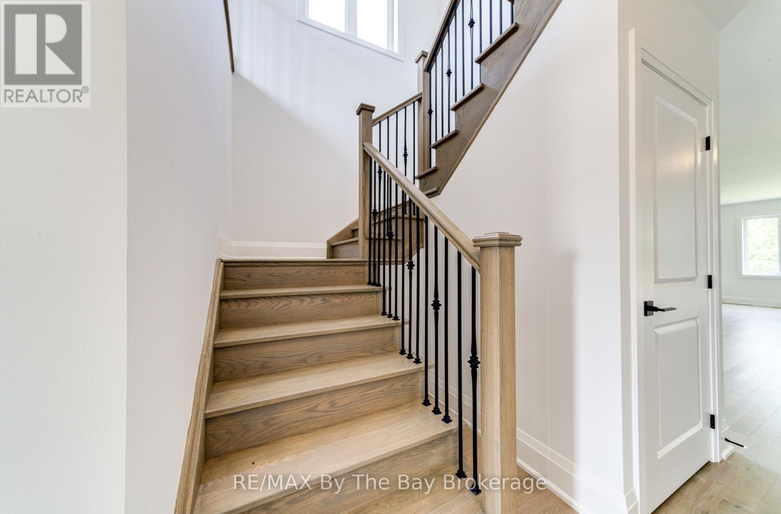 Photo 13 of 13 Emerald Street, Wasaga Beach ON