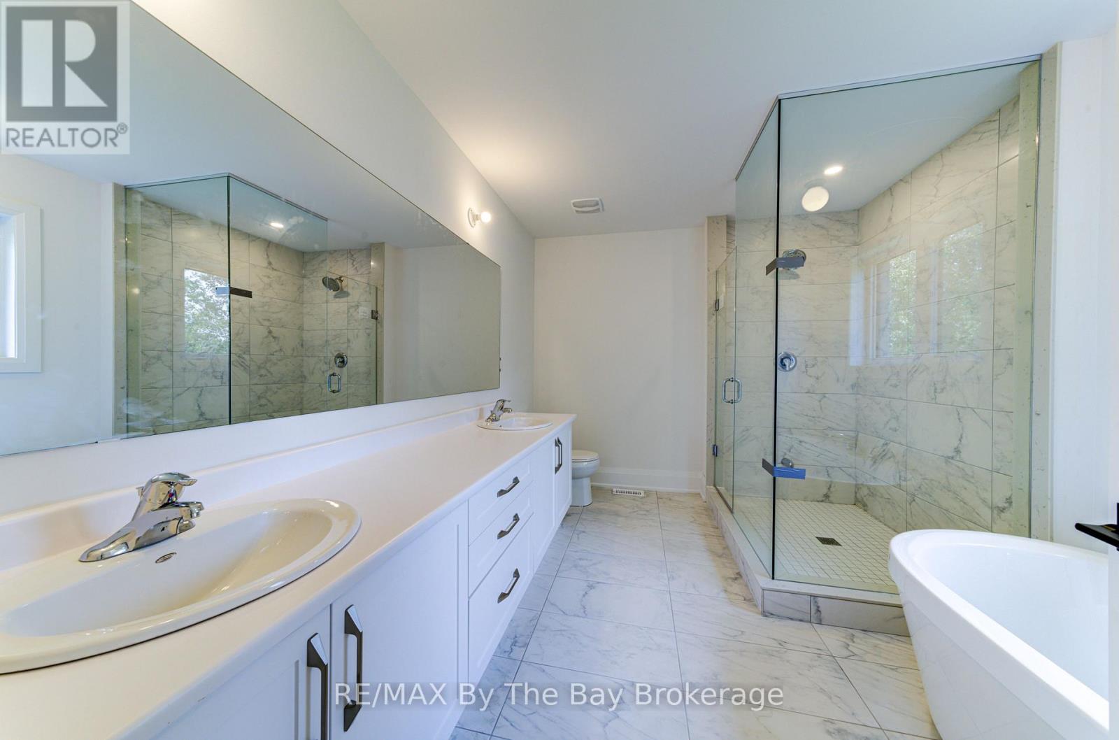 Photo 36 of 13 Emerald Street, Wasaga Beach ON