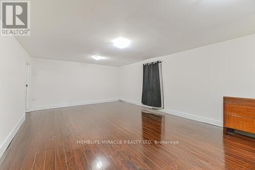 Photo 40 of 6 Beechwood Crescent, Brampton ON