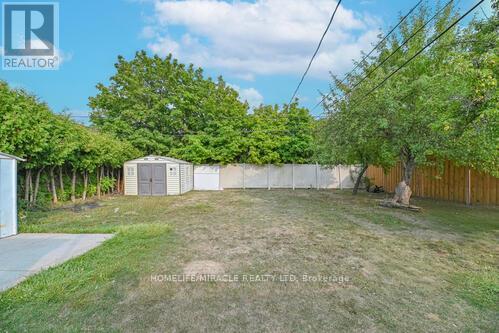 Photo 18 of 6 Beechwood Crescent, Brampton ON