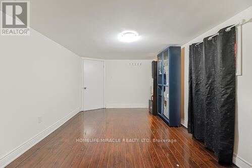 Photo 31 of 6 Beechwood Crescent, Brampton ON