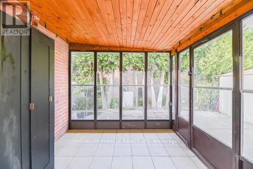 Photo 27 of 6 Beechwood Crescent, Brampton ON