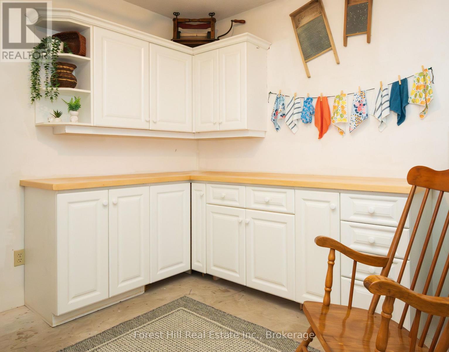 Photo 29 of 35 Westvale Drive S, Bracebridge ON