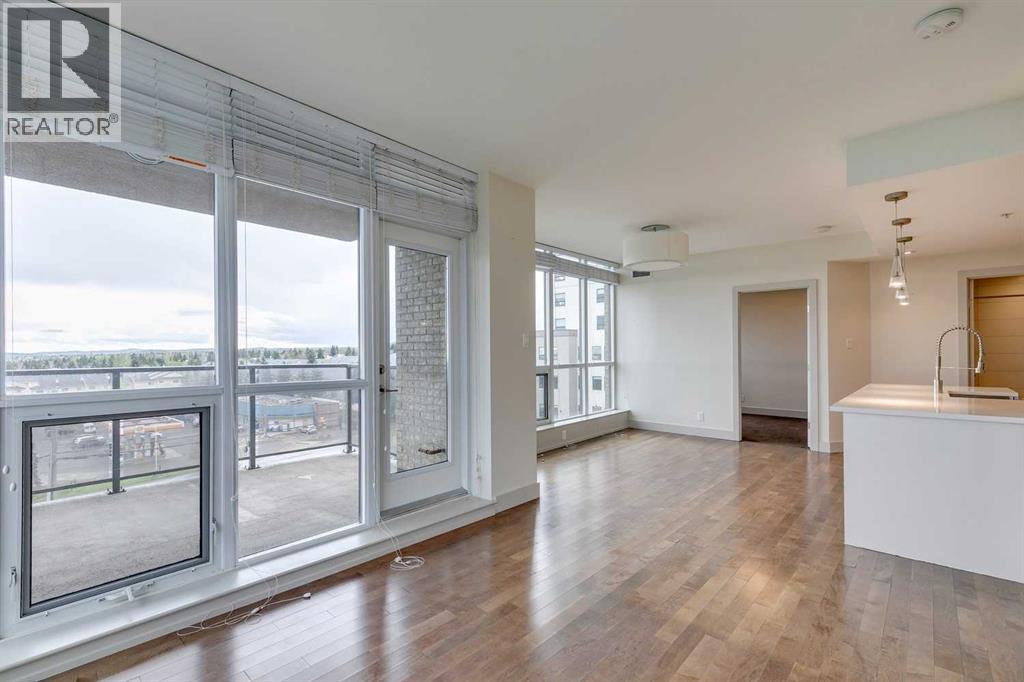 Single Family House for Sale in   Shawnee Hill SW Shawnee Slopes Calgary 