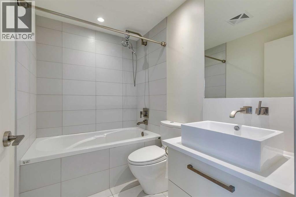 Single Family House for Sale in   Shawnee Hill SW Shawnee Slopes Calgary 