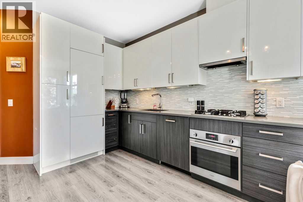 Single Family House for Sale in    Avenue NE Bridgeland/Riverside Calgary 