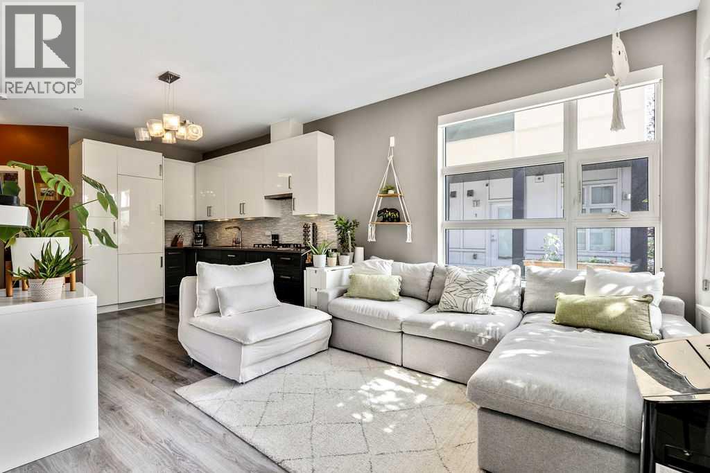 Single Family House for Sale in    Avenue NE Bridgeland/Riverside Calgary 